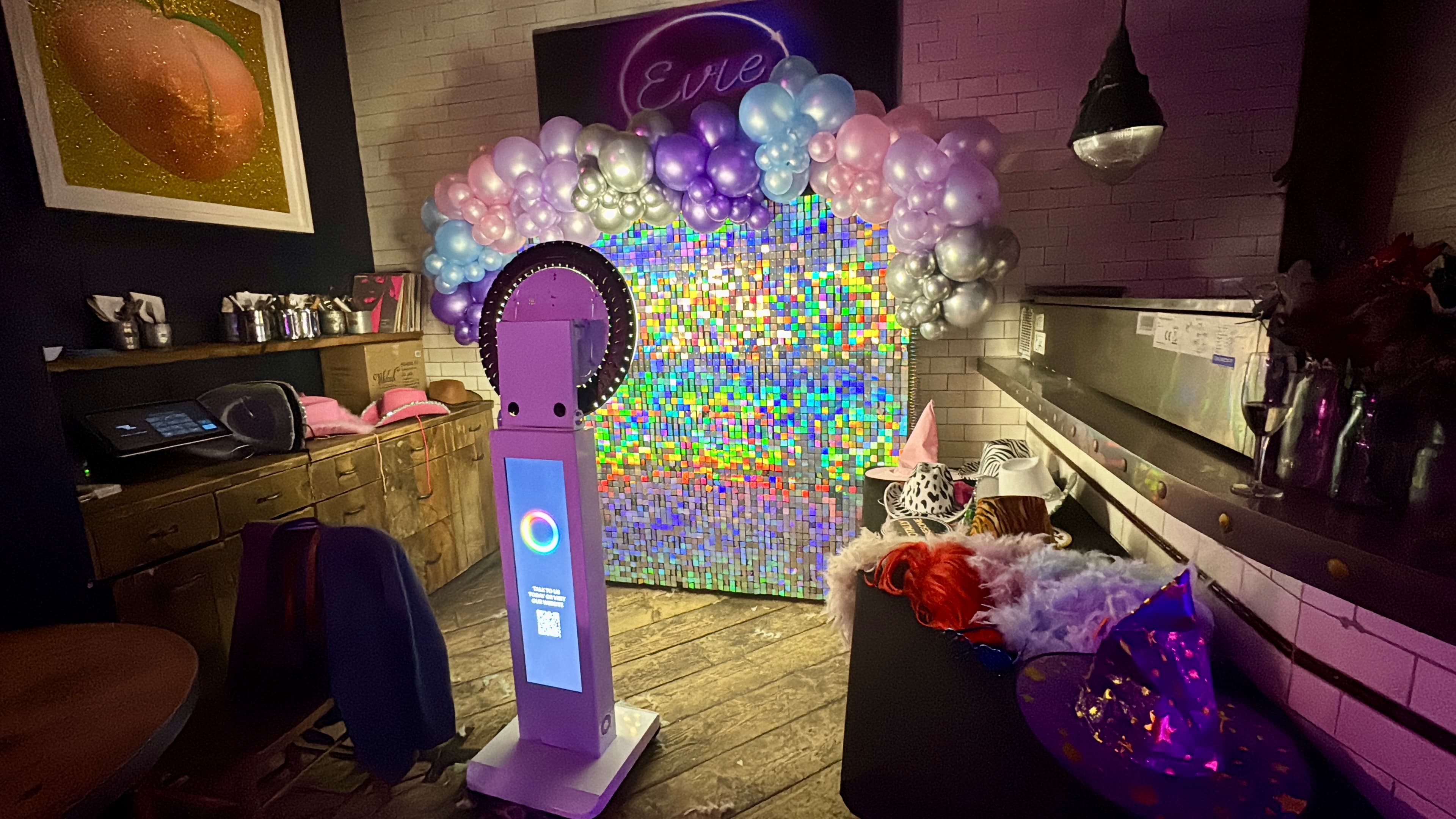 Our premium photobooth unit